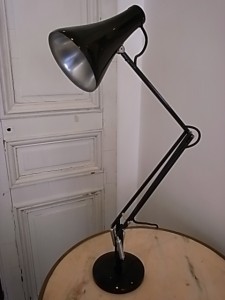 r0010805