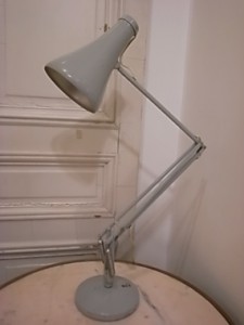 r0011205